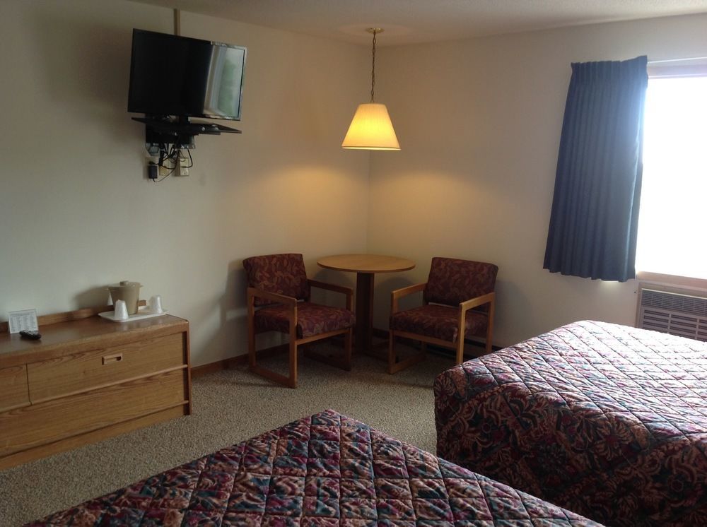 Value Host Motor Inn 马凯特 外观 照片